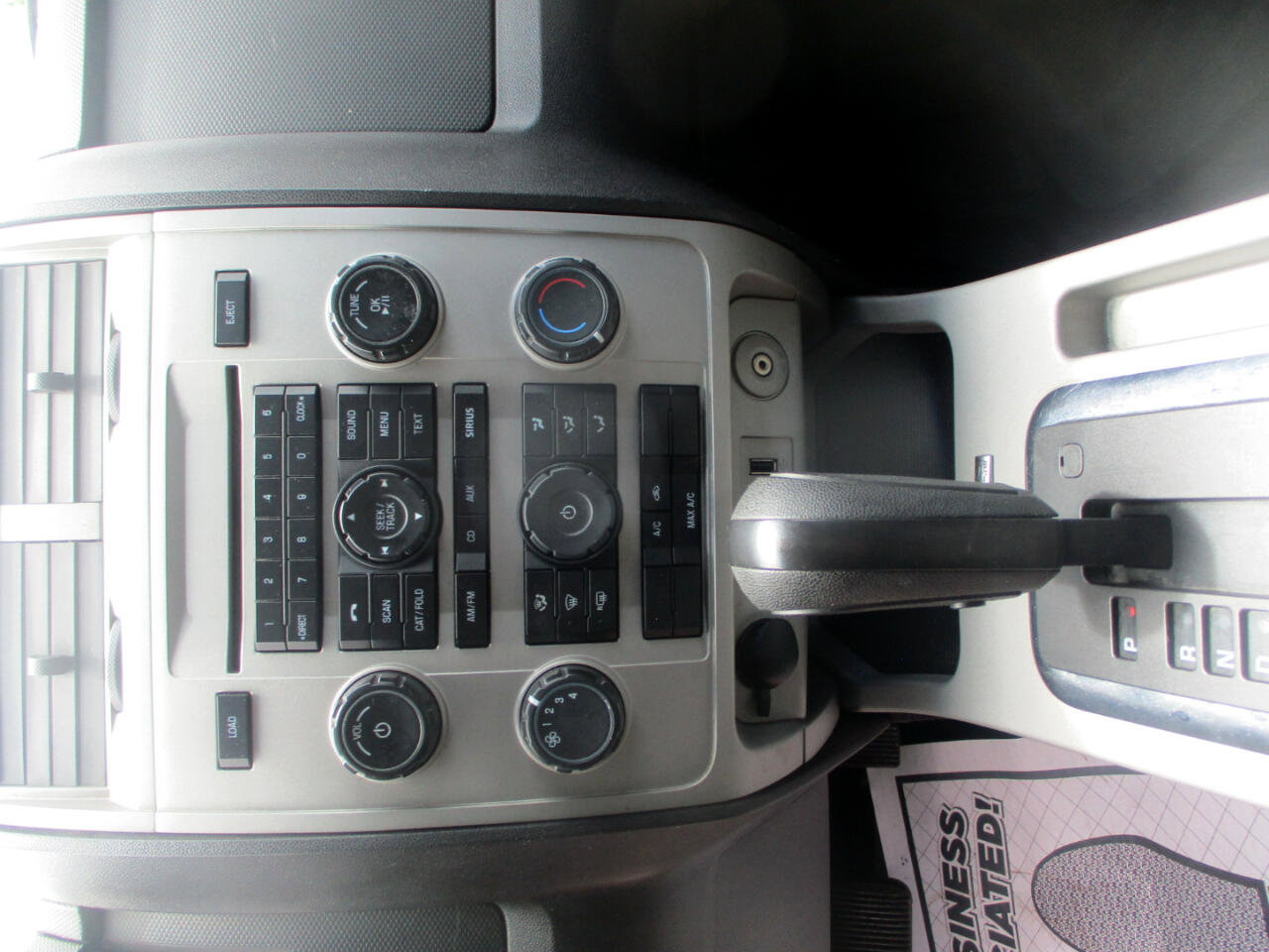 Used 2010 Ford Escape XLT image 12