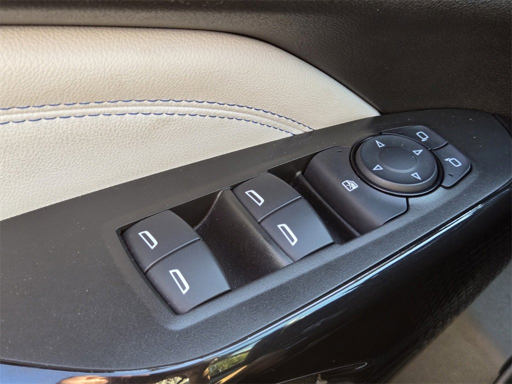 Used 2024 Chevrolet Trax LT image 32