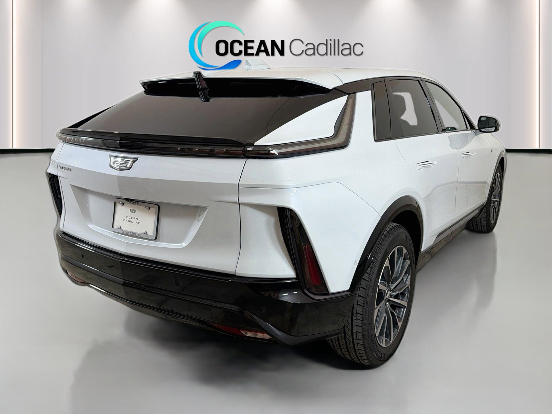New 2027 Cadillac Lyriq Sport RWD image 5