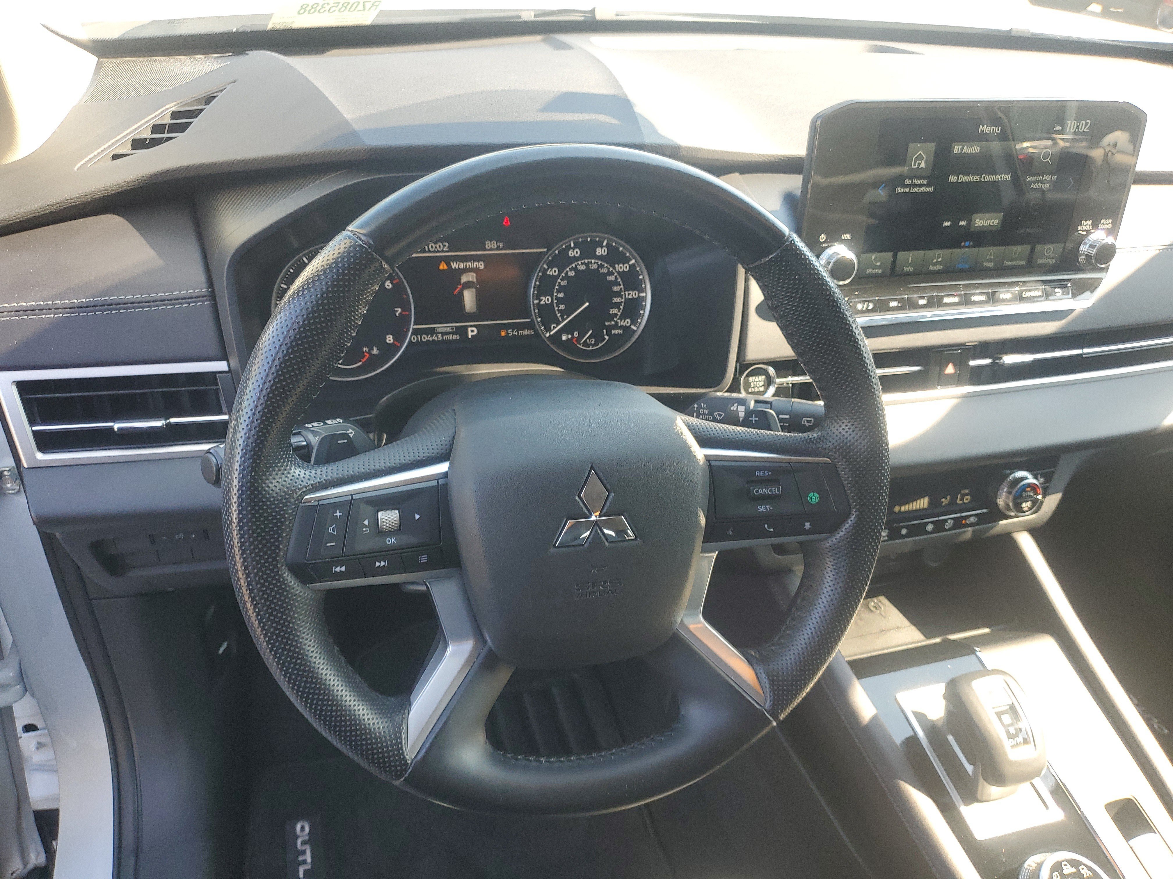 Used 2024 Mitsubishi Outlander SE FWD image 15