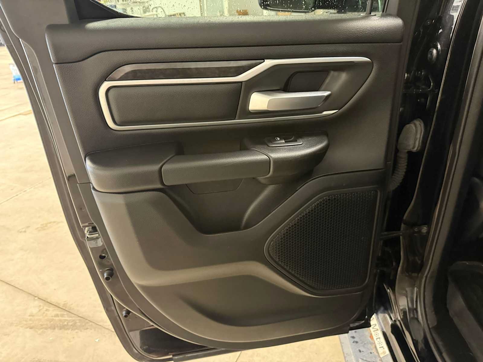 Used 2023 RAM 1500 Big Horn AWD/4WD image 24