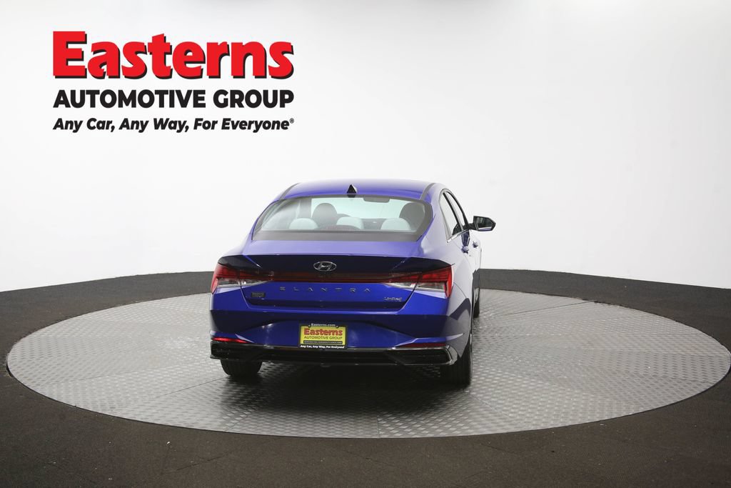 Used 2023 Hyundai Elantra Limited w/ Preferred Accessory Package FWD image 40