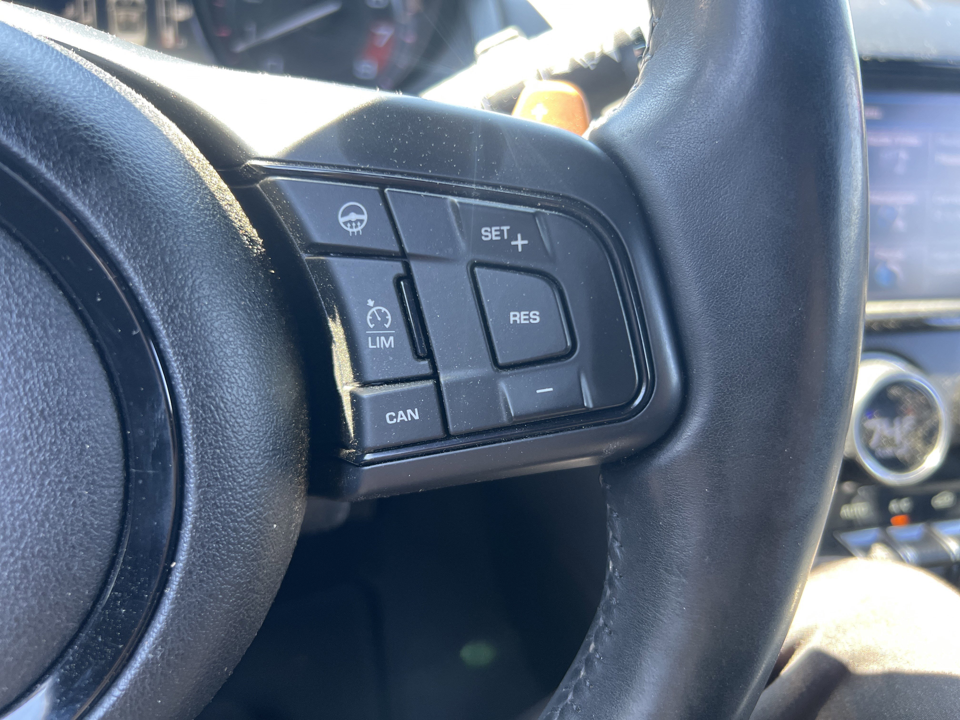 Used 2014 Jaguar F-TYPE S image 19