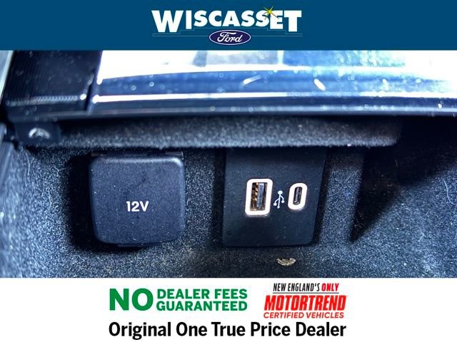 Used 2021 Lincoln Corsair AWD w/ Equipment Group 101A image 13