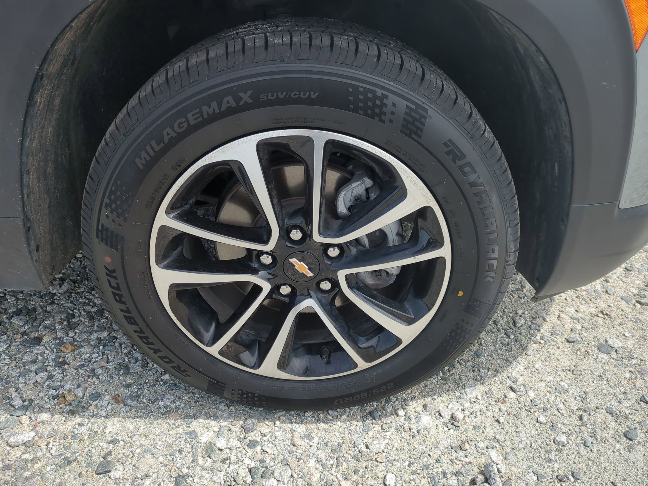 Certified 2025 Chevrolet TrailBlazer LT AWD/4WD image 12