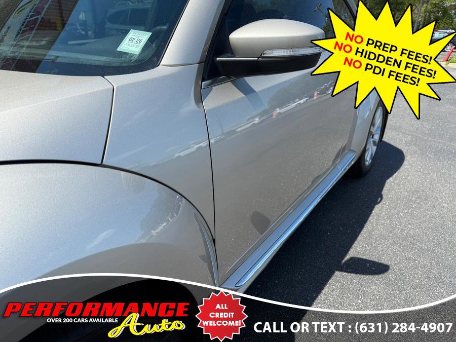 Used 2013 Volkswagen Beetle TDI image 18