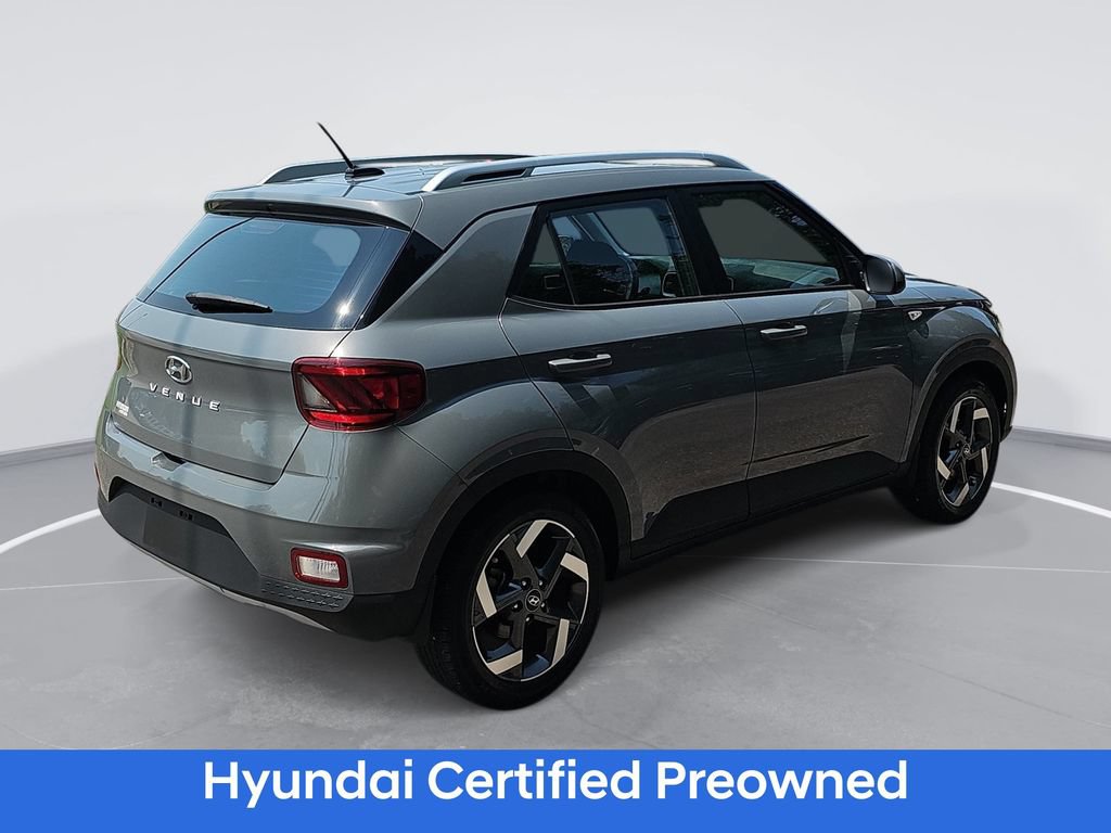 Certified 2023 Hyundai Venue SEL FWD image 5