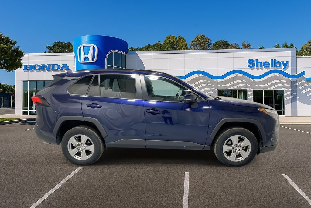 Used 2024 Toyota RAV4 XLE image 9