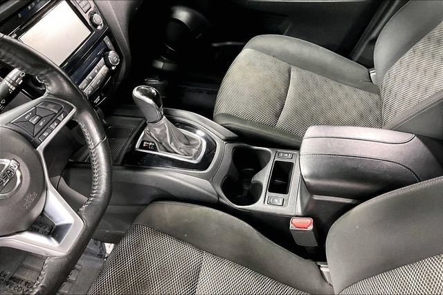 Used 2019 Nissan Rogue Sport SV w/ All-Weather Package AWD/4WD image 17
