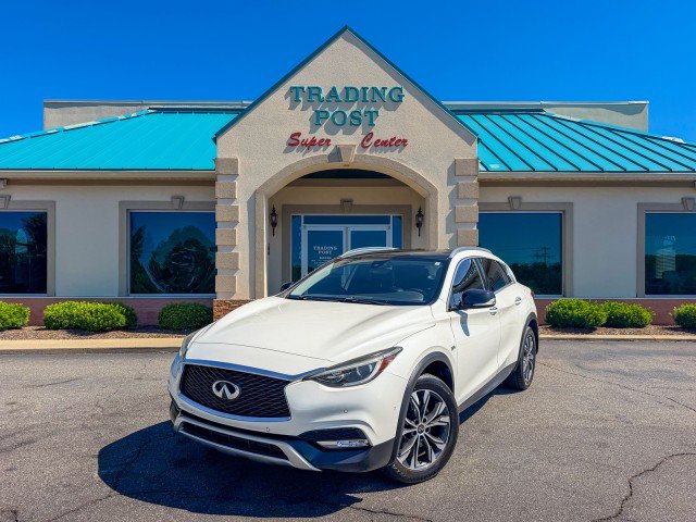 Used 2018 INFINITI QX30 Premium w/ Navigation Package AWD/4WD image 21