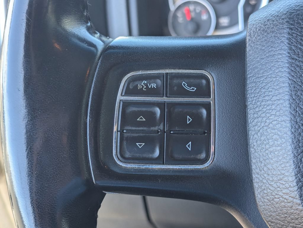 Used 2017 RAM 1500 Classic SLT AWD/4WD image 21