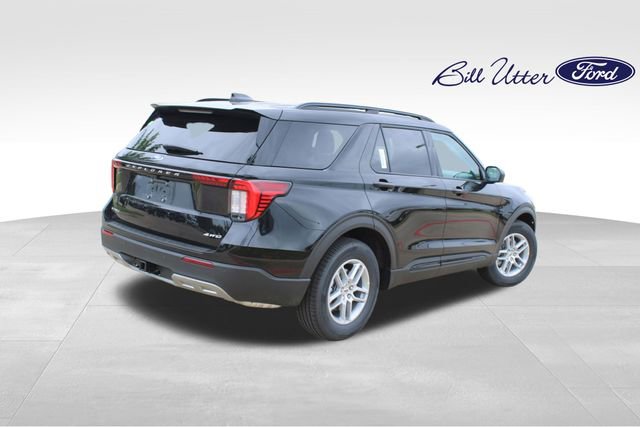 New 2026 Ford Explorer Active image 3