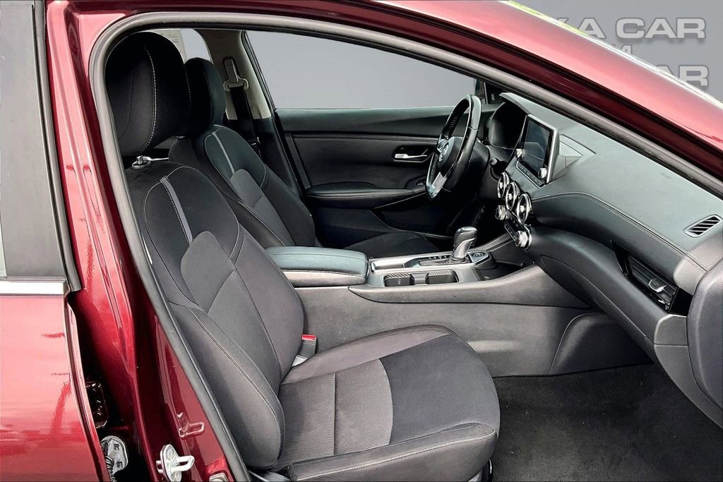 Used 2022 Nissan Sentra SV image 7