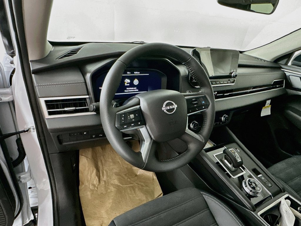 New 2026 Nissan Rogue SL AWD/4WD image 16