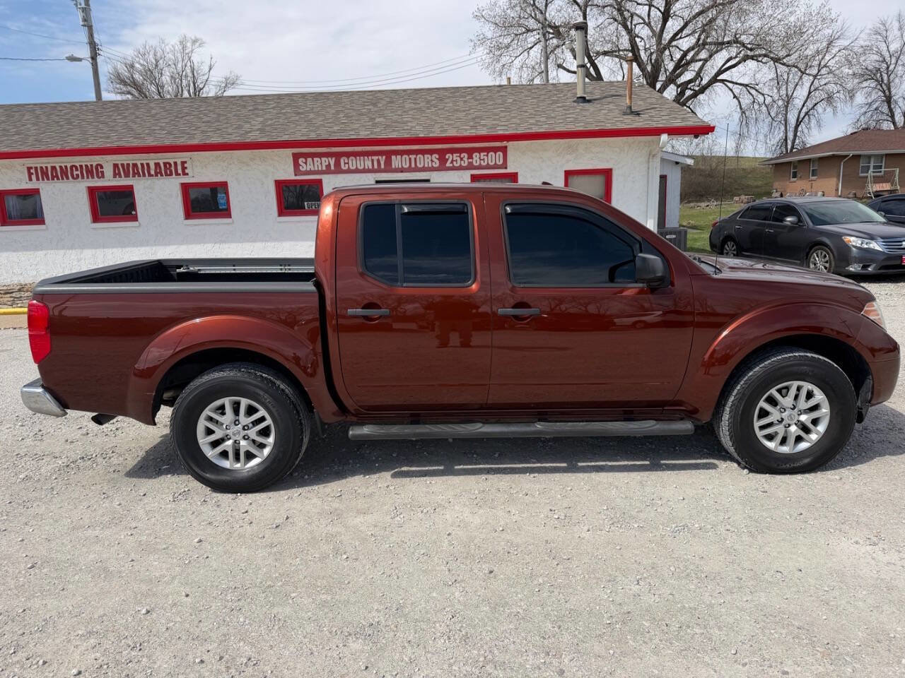 Used 2016 Nissan Frontier SV w/ SV Value Truck Package image 2