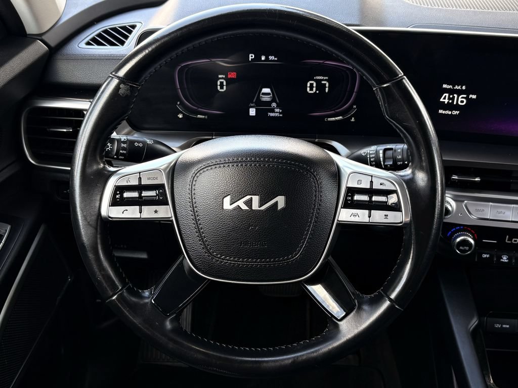 Used 2023 Kia Telluride LX AWD/4WD image 15