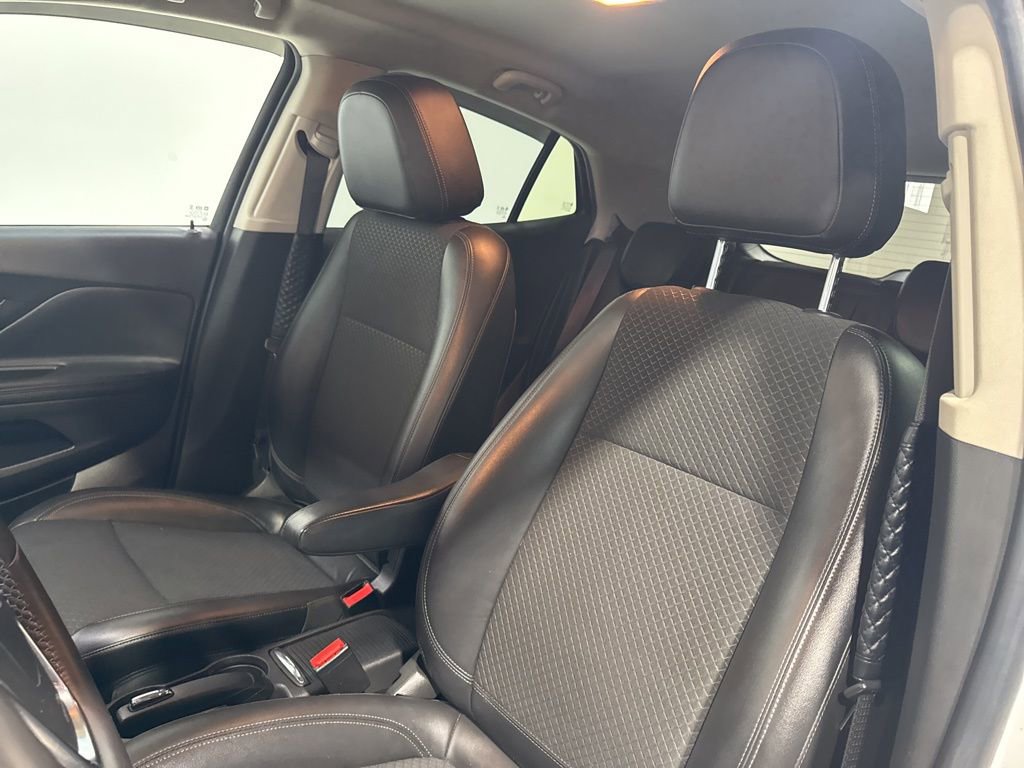Used 2018 Buick Encore Preferred image 26