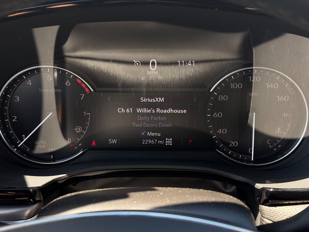 Used 2023 Cadillac XT5 Luxury AWD/4WD image 5