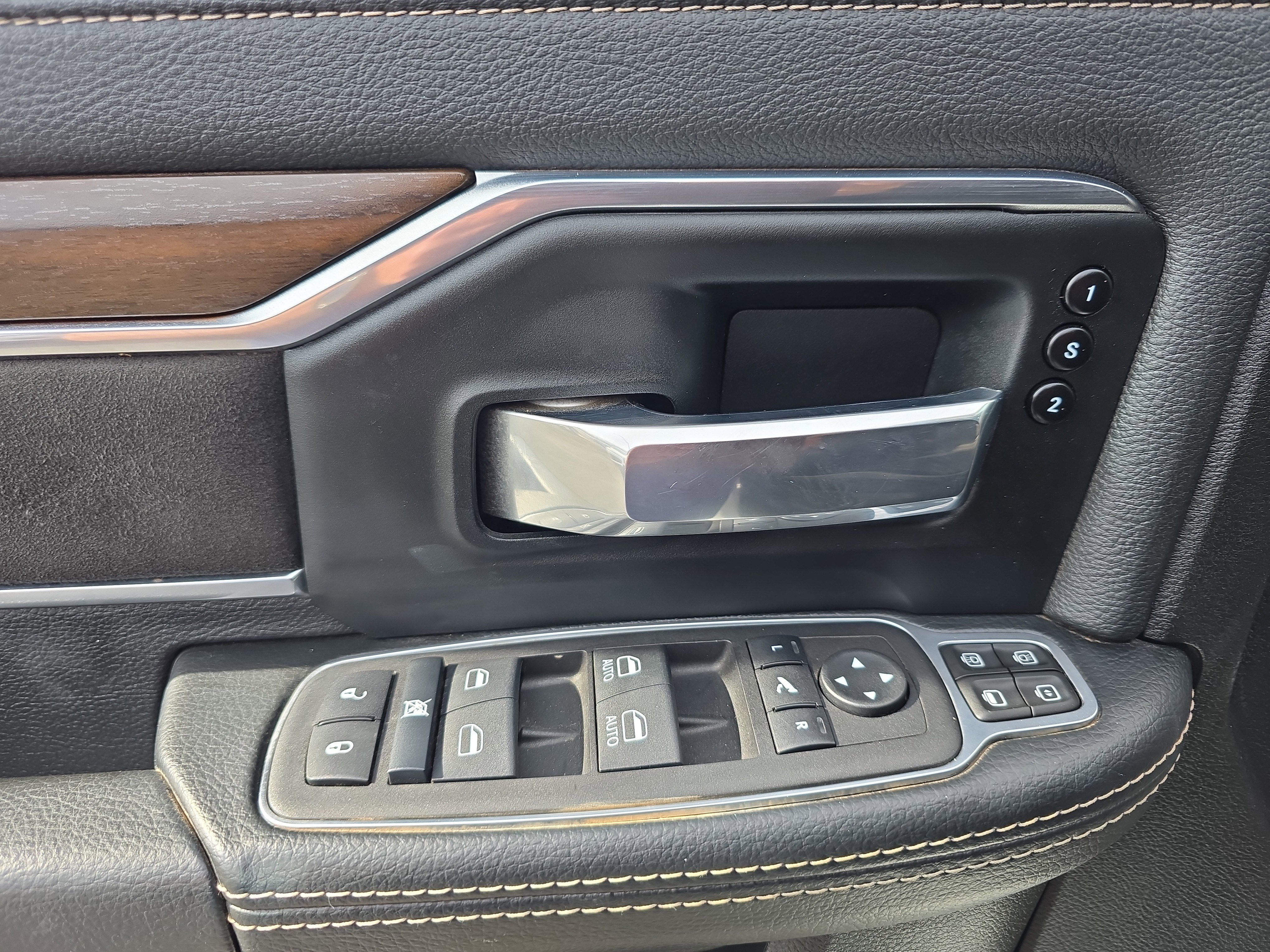 Used 2024 RAM 2500 Laramie w/ Safety Group image 20