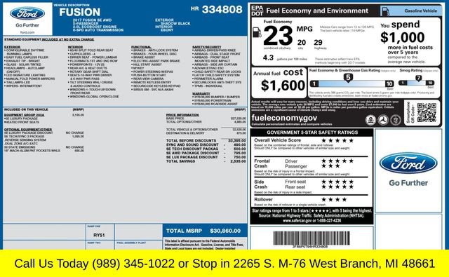 Used 2017 Ford Fusion SE w/ Fusion SE Technology Package AWD/4WD image 2
