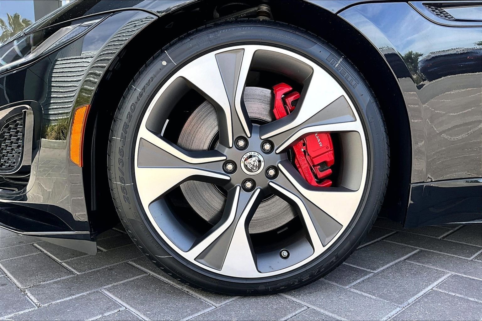 New 2024 Jaguar F-TYPE R-Dynamic RWD image 11