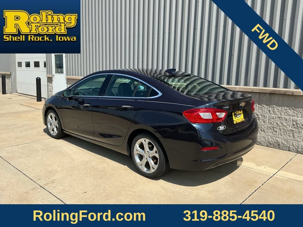 Used 2016 Chevrolet Cruze Premier FWD image 3