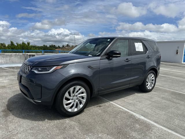 Used 2025 Land Rover Discovery S image 38