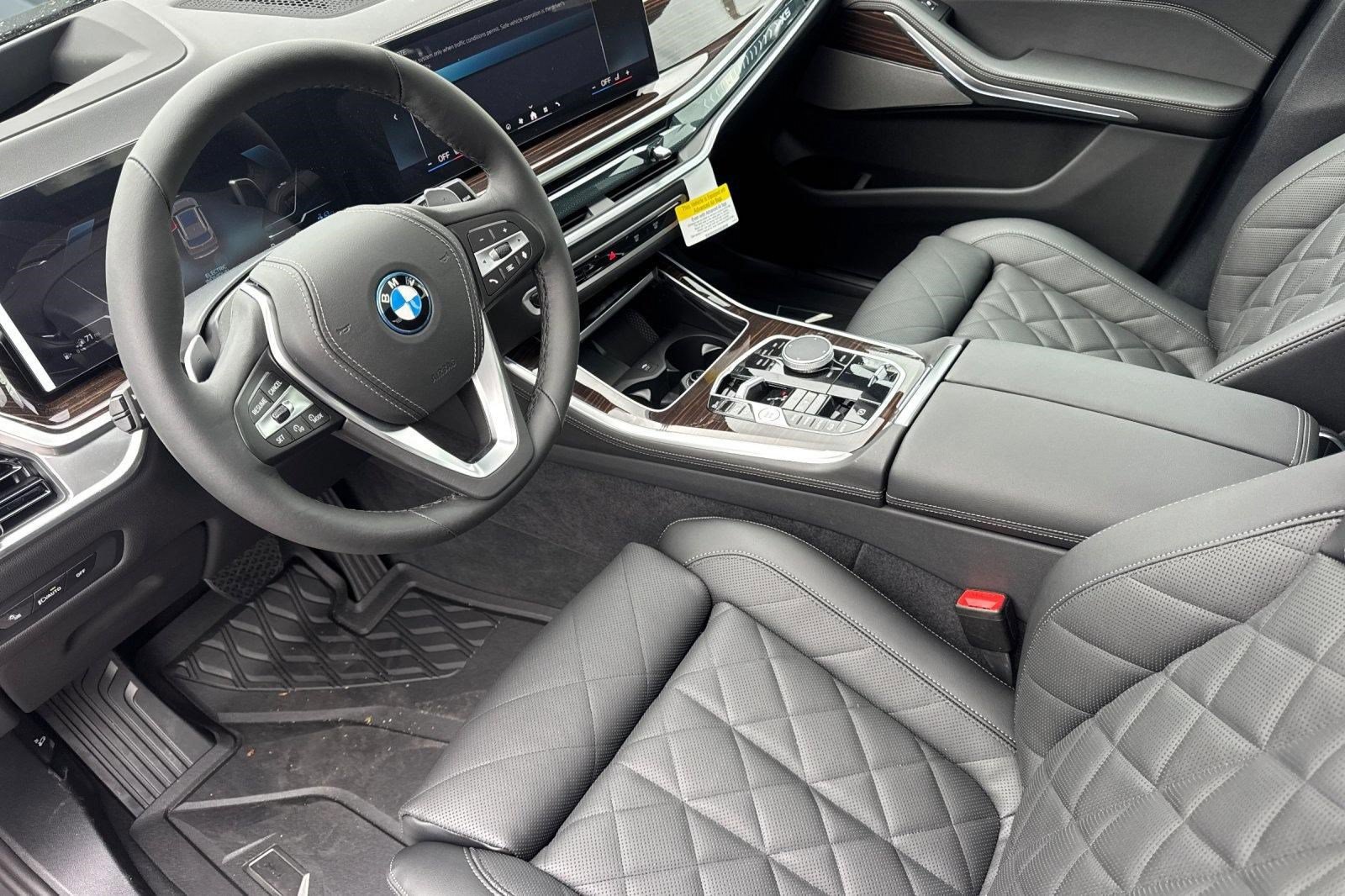 New 2026 BMW X5 xDrive50e AWD/4WD image 4