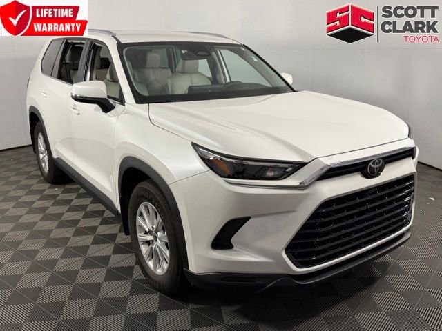 Used 2025 Toyota Grand Highlander AWD image 1