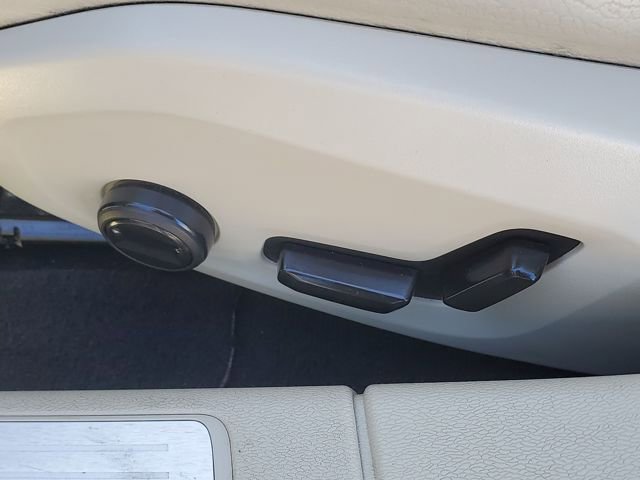 Used 2024 Volvo S60 B5 Core image 8