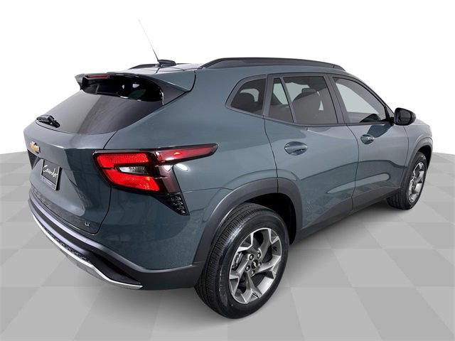 New 2026 Chevrolet Trax LT image 8