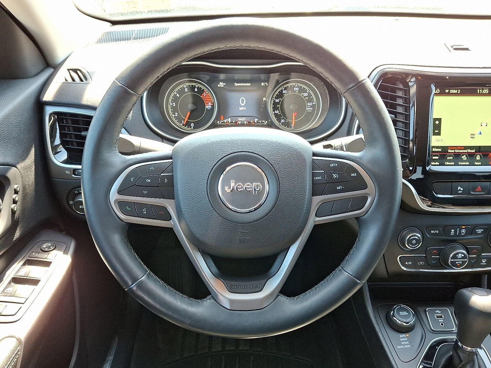 Used 2019 Jeep Cherokee Limited AWD/4WD image 21