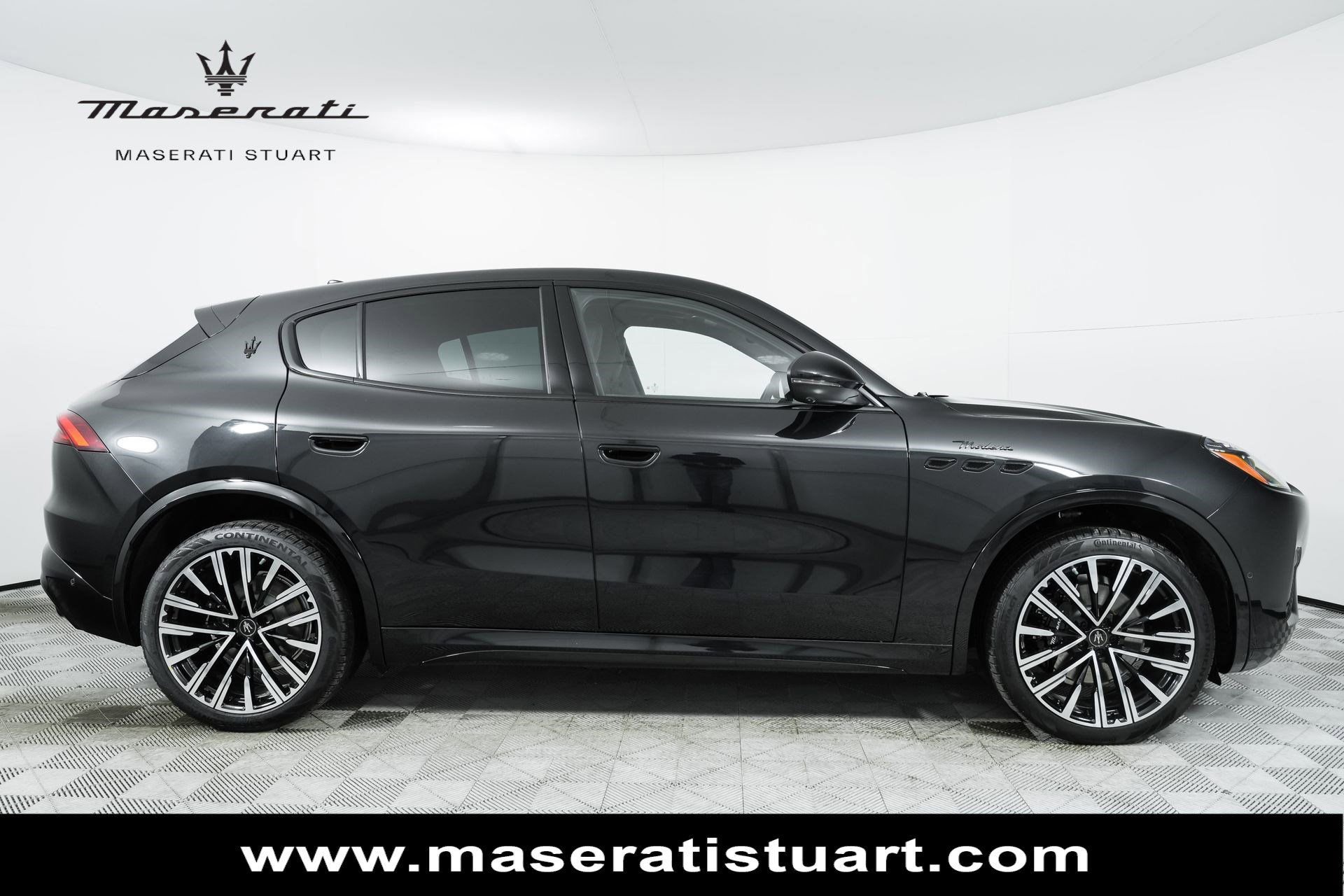 New 2025 Maserati Grecale Modena image 8