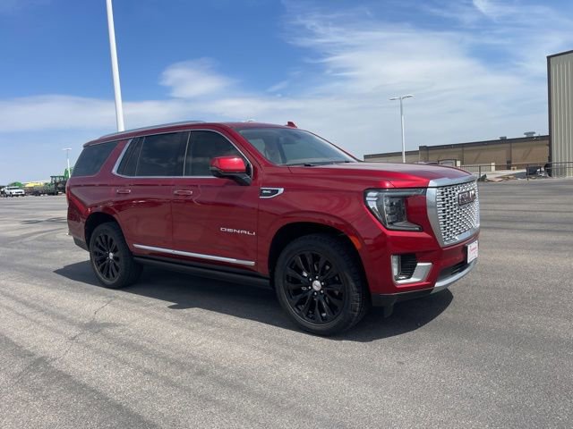 Used 2021 GMC Yukon Denali image 3