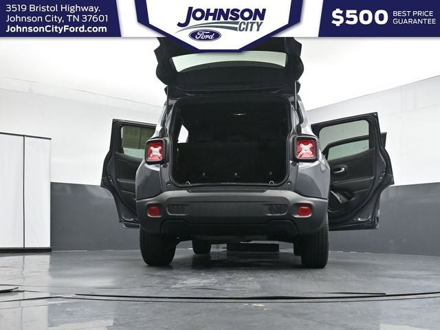 Used 2022 Jeep Renegade Altitude AWD/4WD image 39