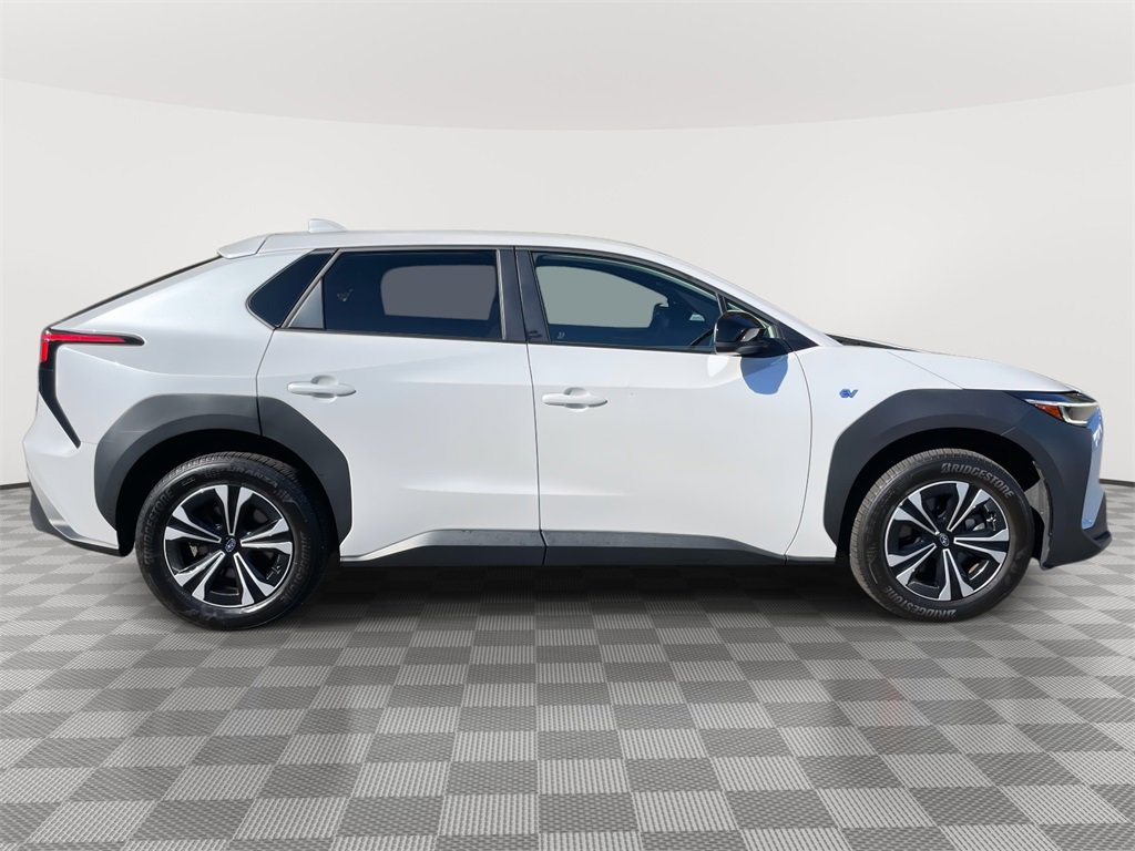 Used 2023 Subaru Solterra AWD image 8