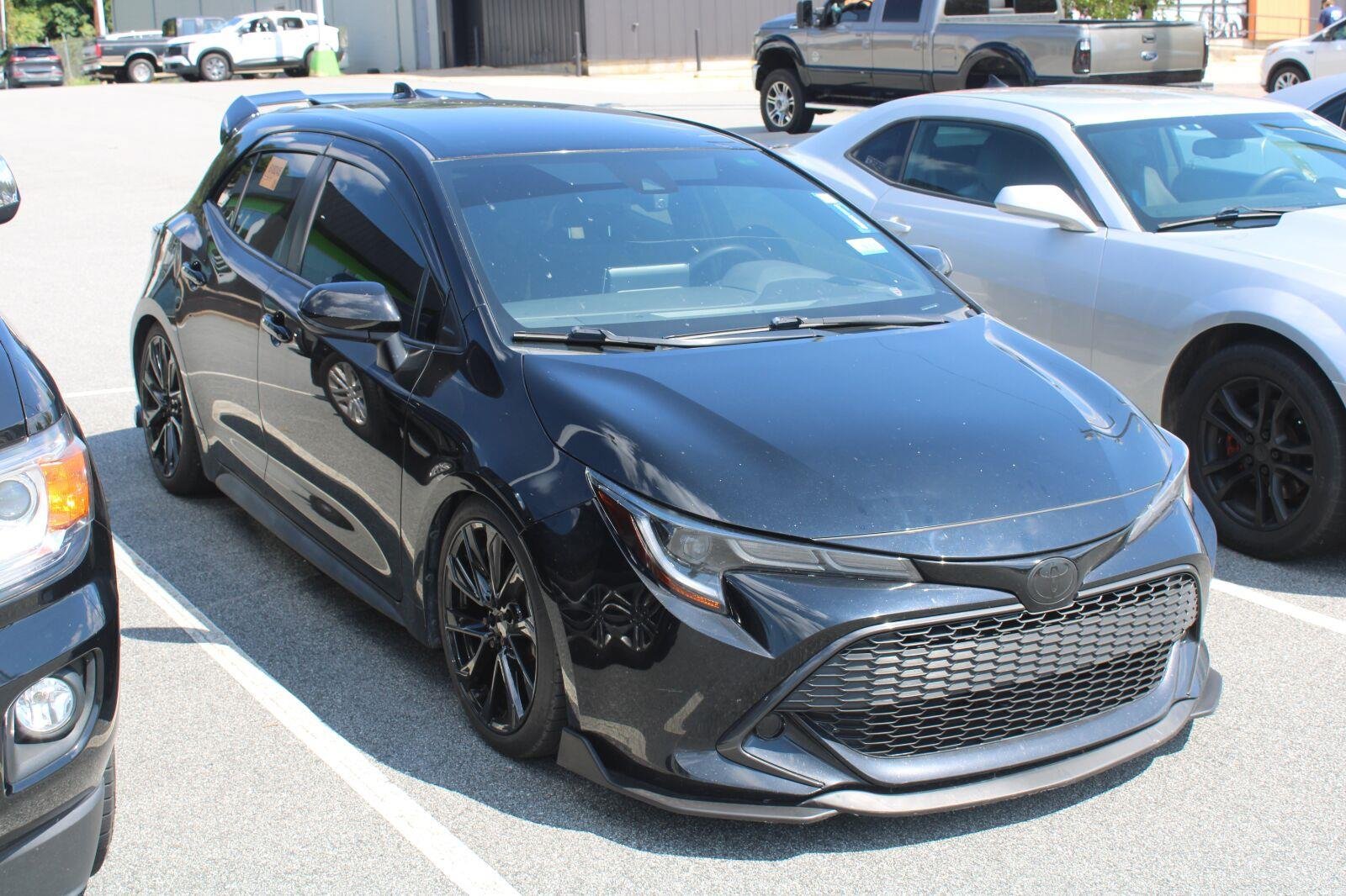Used 2020 Toyota Corolla SE FWD image 3