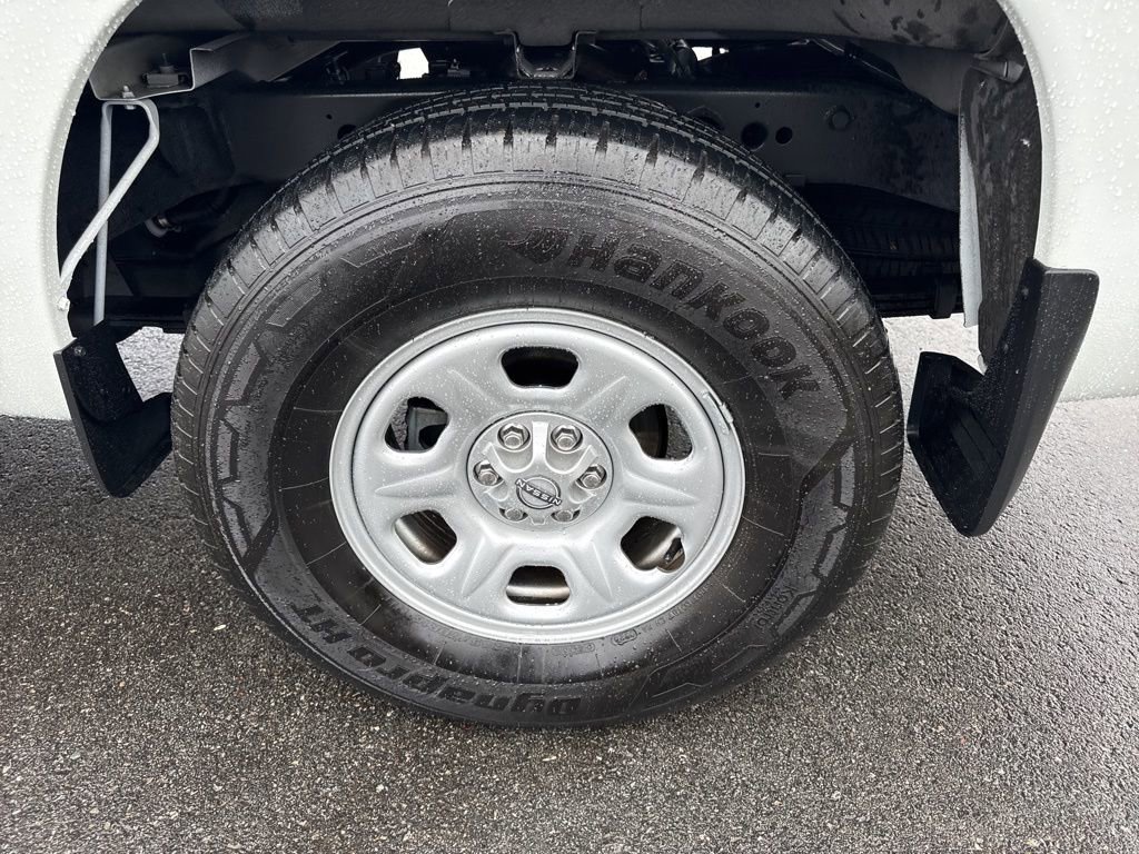 Used 2024 Nissan Frontier S w/ Technology Package image 28