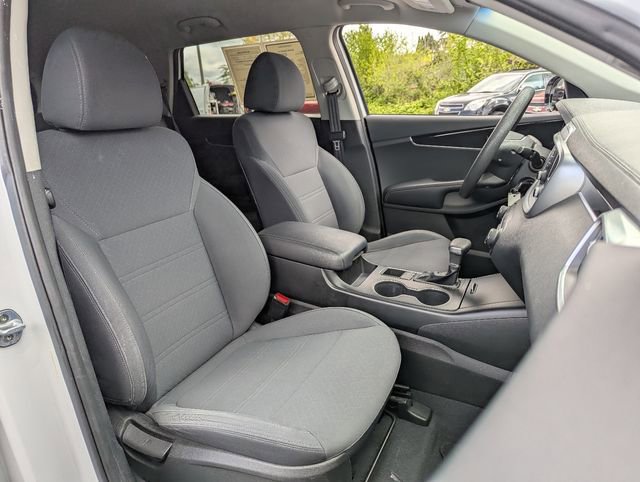 Used 2019 Kia Sorento LX image 33