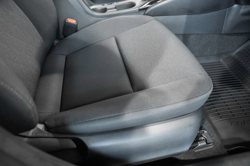 New 2026 Toyota Corolla LE FWD image 30
