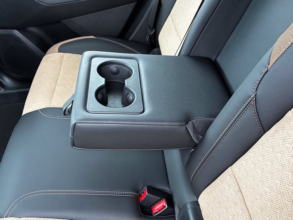New 2027 Chevrolet Equinox ACTIV w/ Safety and Technology Package AWD/4WD image 34