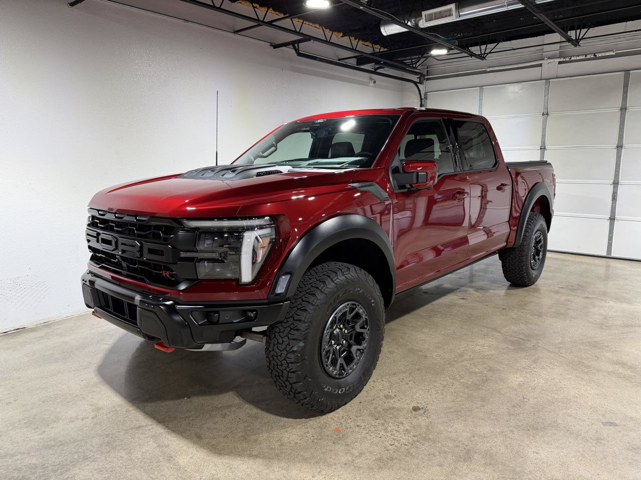 Used 2026 Ford F150 Raptor w/ Equipment Group 803A Raptor R AWD/4WD image 3
