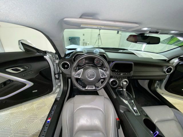Used 2017 Chevrolet Camaro LT RWD image 34