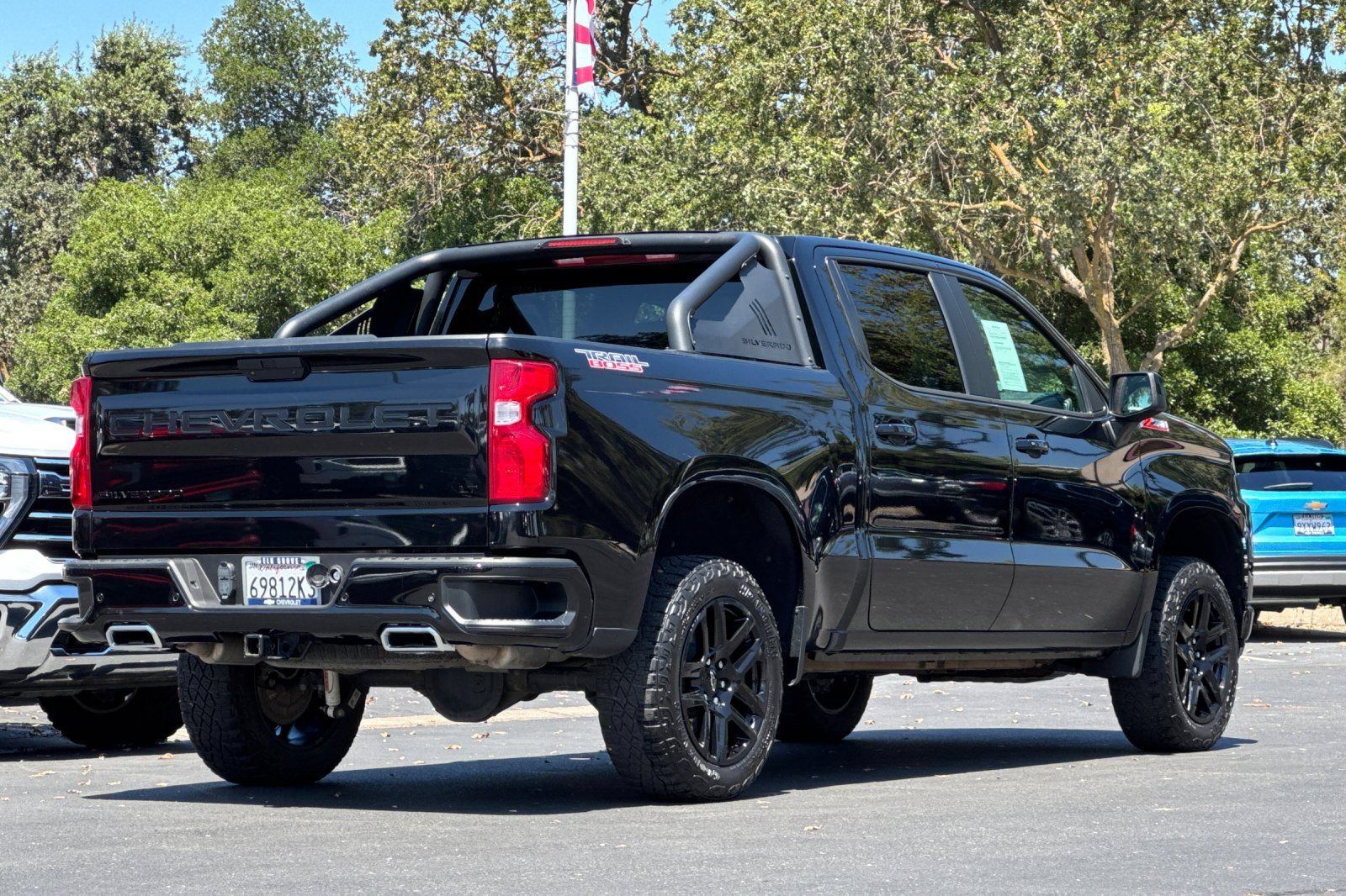 Used 2022 Chevrolet Silverado 1500 LT Trail Boss w/ Safety Package AWD/4WD image 3