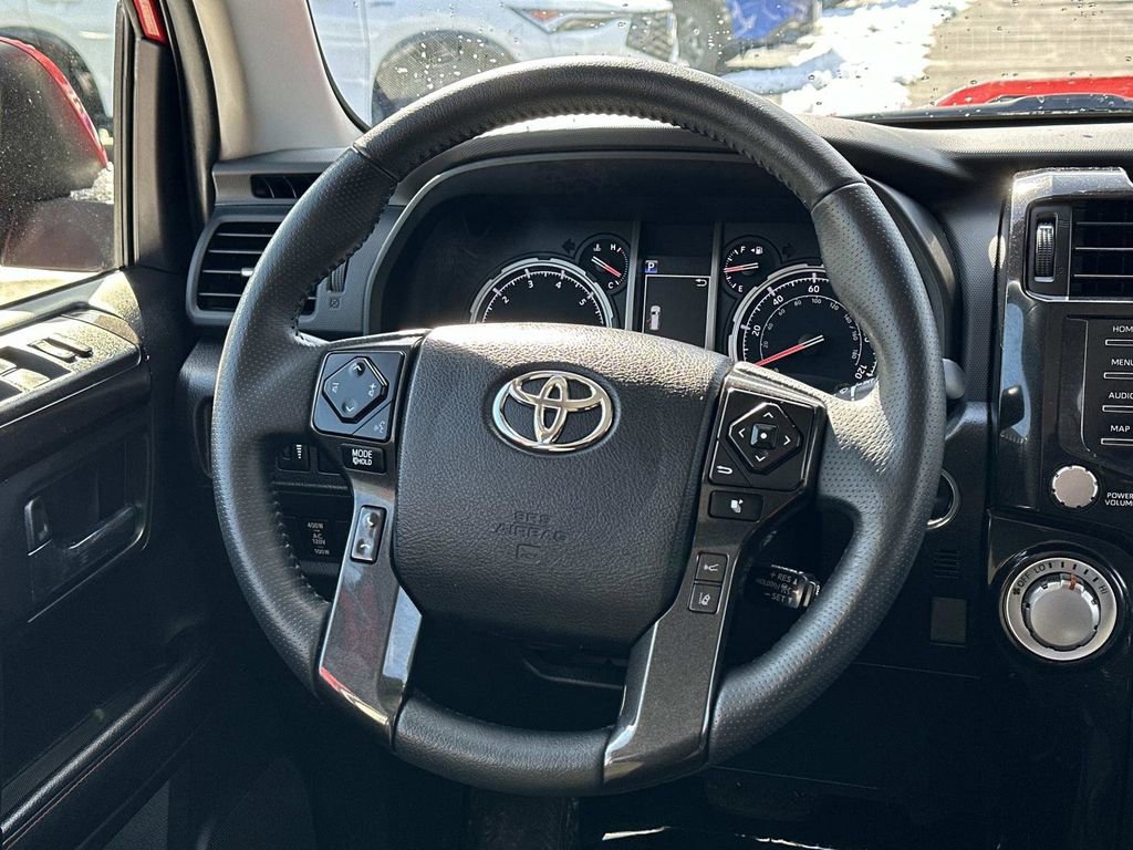 Used 2024 Toyota 4Runner TRD Off-Road AWD/4WD image 14