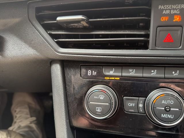 Used 2024 Volkswagen Jetta SE FWD image 27