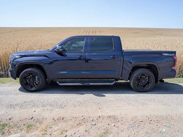 Used 2024 Toyota Tundra Platinum w/ TRD Off-Road Package AWD/4WD image 3