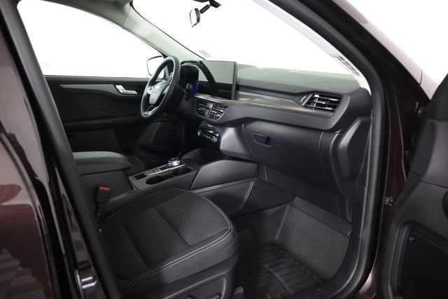 Used 2023 Ford Escape Active w/ Tech Pack #2 AWD/4WD image 59