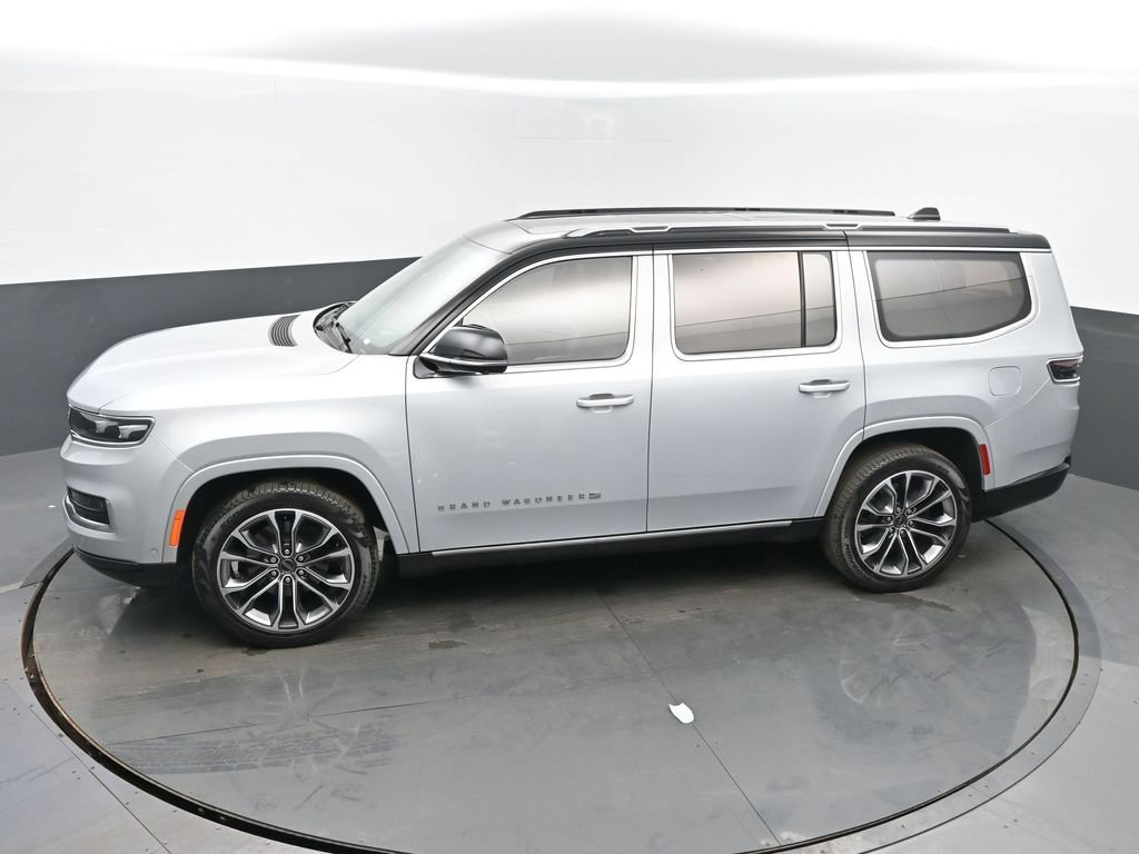 Used 2023 Jeep Grand Wagoneer Series III image 41