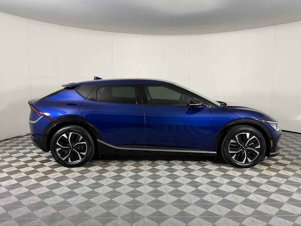 Used 2024 Kia EV6 Wind RWD image 5